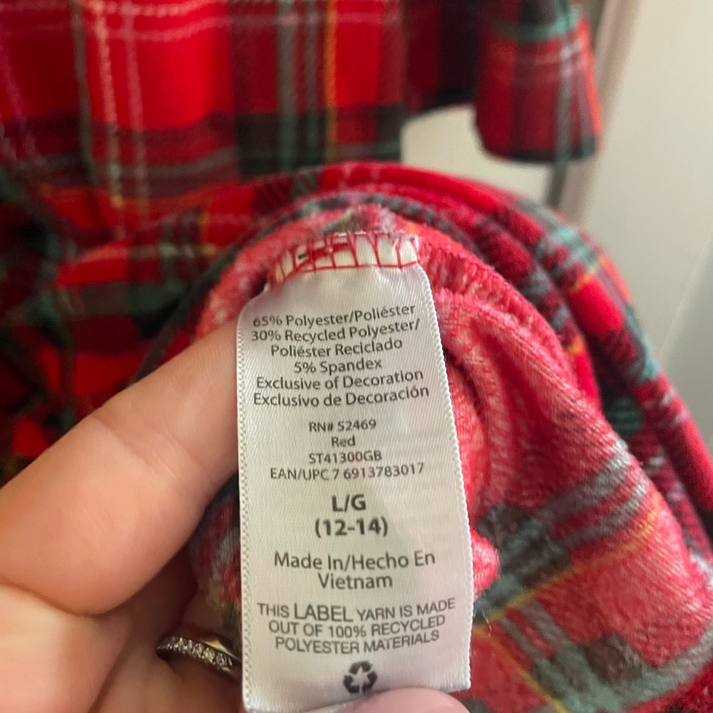 Secret Treasures Red Plaid Kids Nightgown Girl’s 10-12 - Picture 6 of 9
